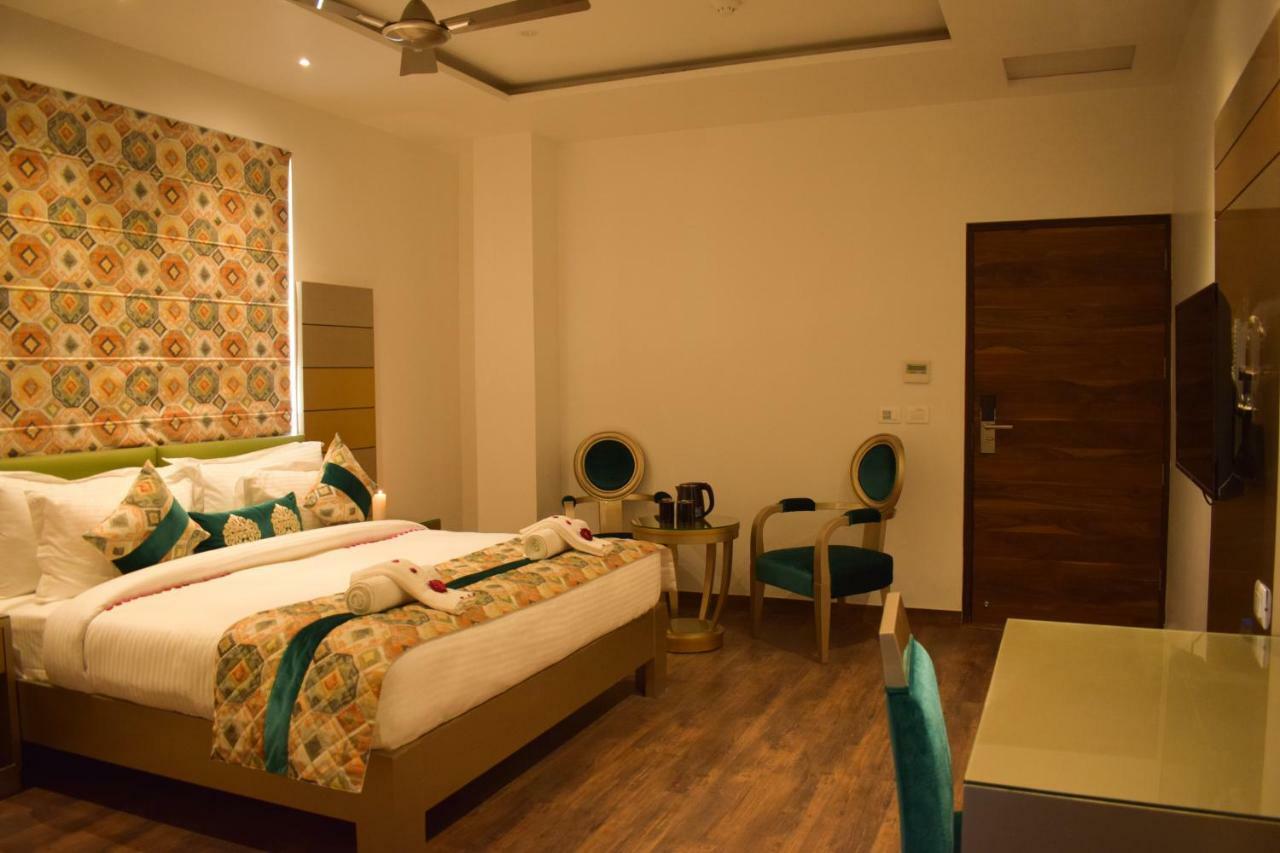 Hotel One Earth GG Regency Amritsar Exterior foto